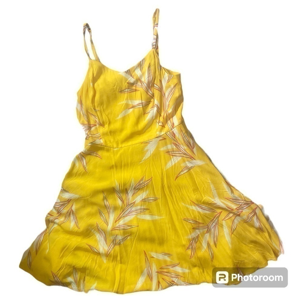 A.P. T 9 yellow sundress